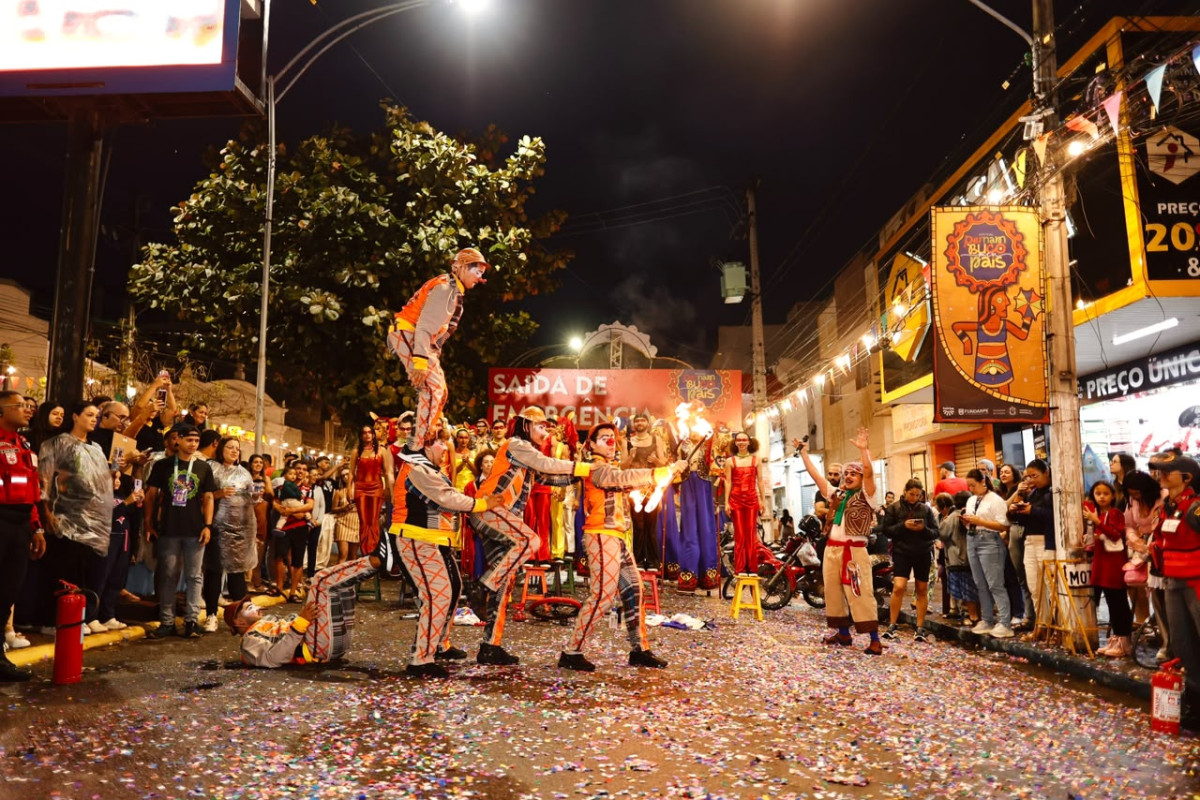 Trupe Pernambuco Meu País convidou Pesqueira à magia do festival