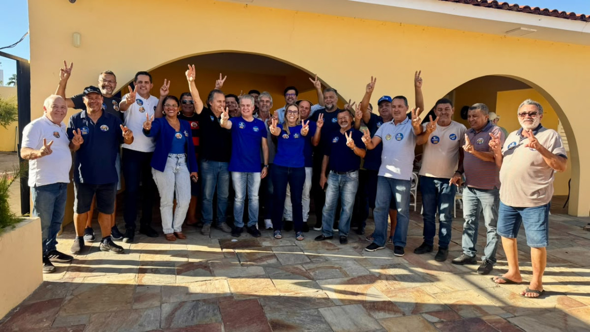 Grupo fortalecido: Edson Vieira realiza encontro com lideranças em Santa Cruz do Capibaribe