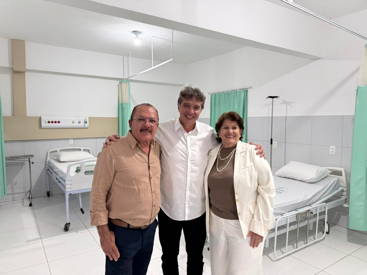 Junior Uchôa reforça compromisso com Agrestina durante entrega da nova lavanderia e da nova ala de enfermaria do Hospital Memorial Alzira Ribeiro