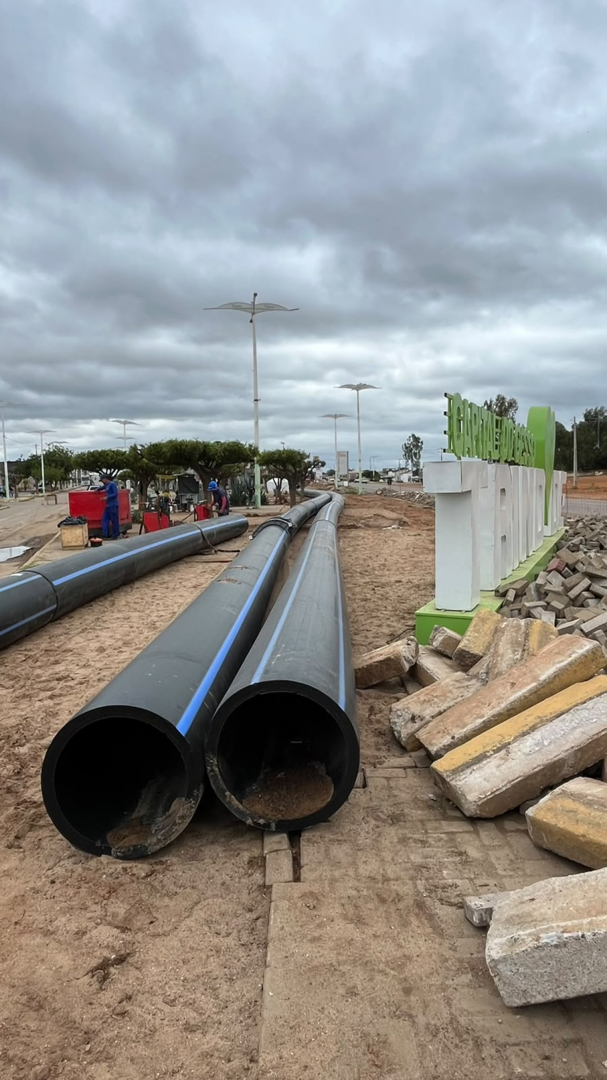 OBRA DA COMPESA EM TRINDADE VAI MELHORAR O ABASTECIMENTO EM CIDADES DO SERTÃO DO ARARIPE