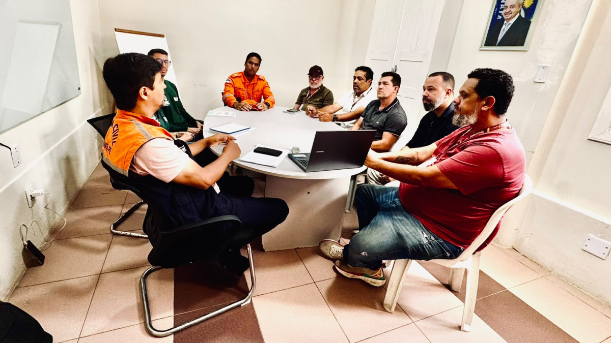Prefeitura de Gravatá reúne órgãos municipais e Corpo de Bombeiros para fortalecer ações de prevenção diante de possíveis efeitos climáticos