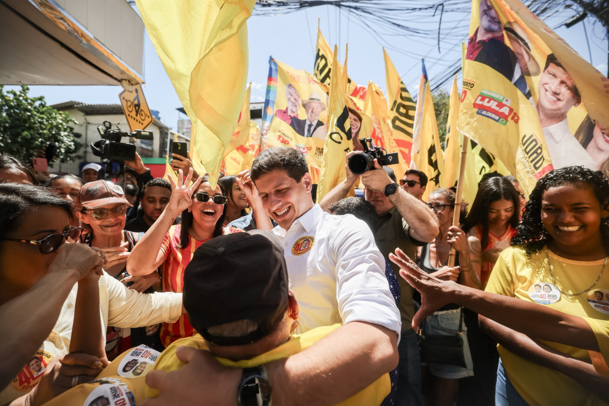No Entra Apulso, João Campos relembra entregas e diz que vai ampliar investimentos em Pernambuco