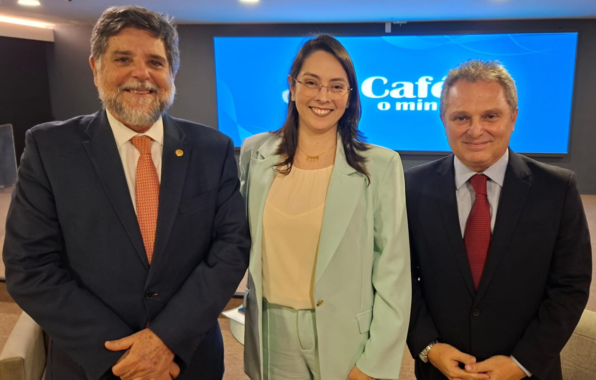Simepe amplia diálogo institucional em encontro com vice-presidente do TST