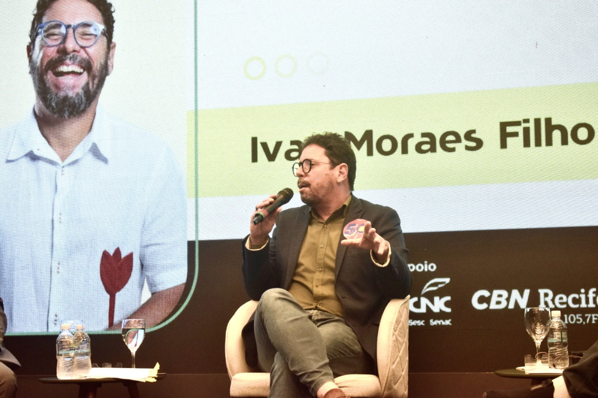 Ivan Moraes defende priorizar micro e pequenas empresas em sabatina da Fecomercio