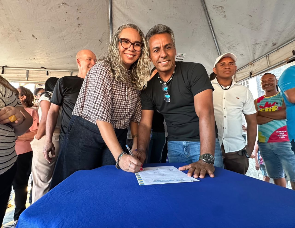 OBRA PRA TODO LADO: Santo Antônio recebe nova ordem de serviço para pavimentação de sete vias