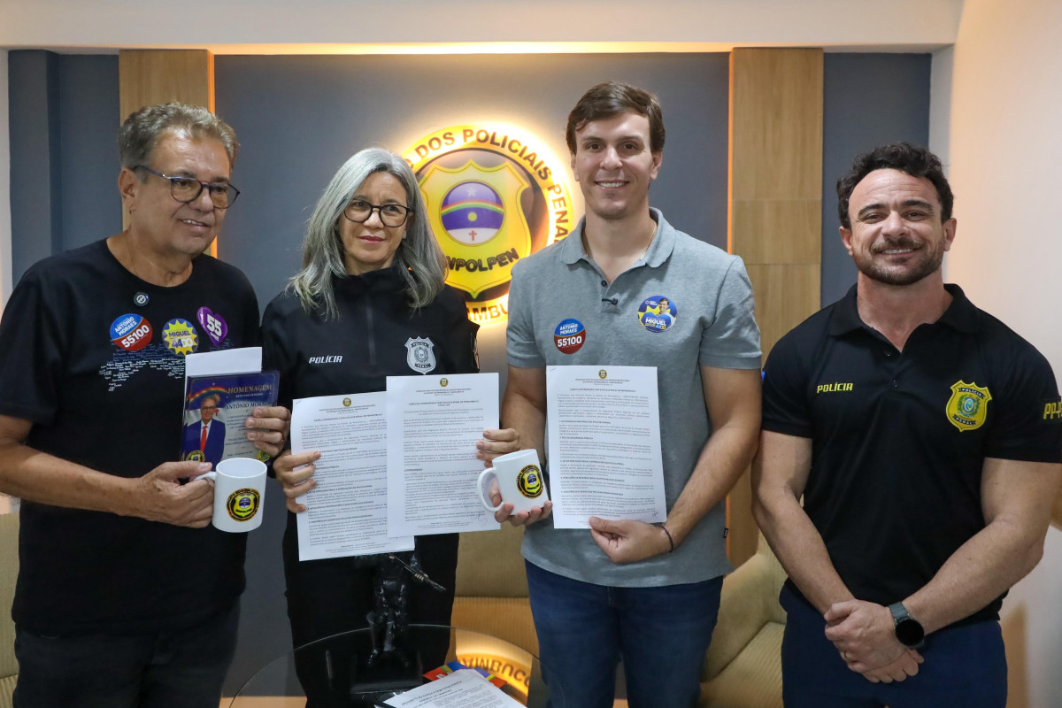 Miguel Coelho recebe apoio dos policiais penais no Dia Estadual da categoria