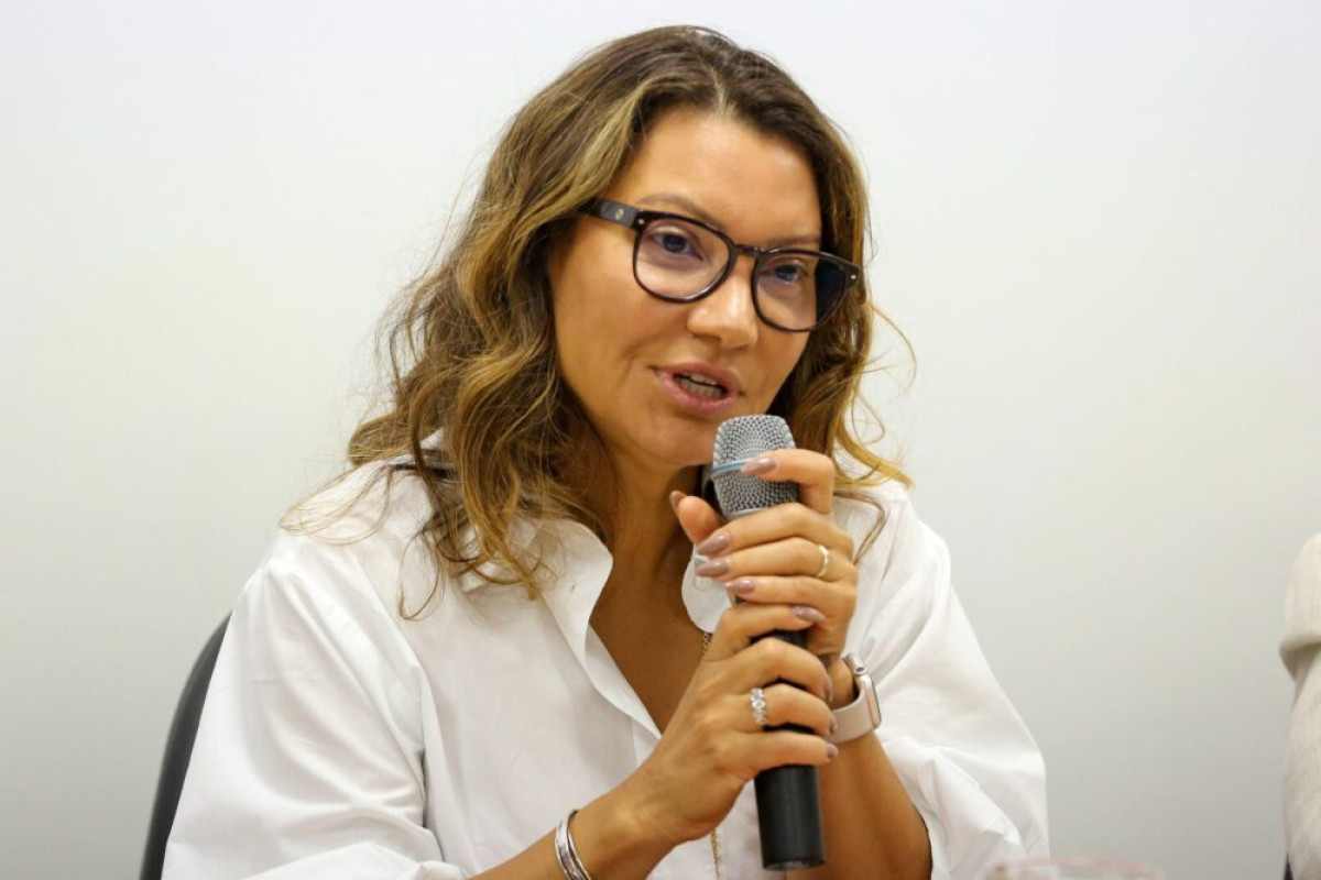 Janja convoca militância a buscar indecisos em Santa Catarina