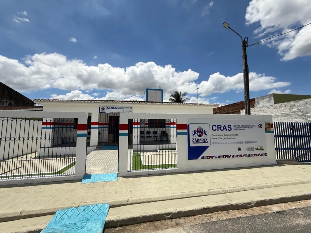 Prefeitura de Carpina reinaugura CRAS do Bairro Novo e entrega carro 100% elétrico