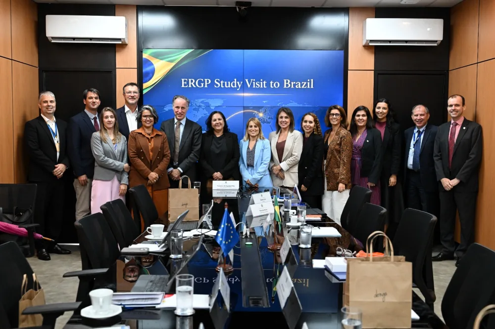 Reguladores europeus vêm ao Brasil conhecer mercado postal e discutir modernização do setor com MCom