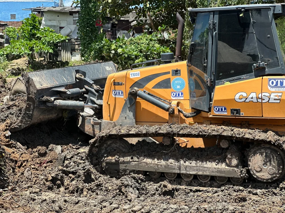 Governo de Pernambuco inicia dragagem do rio Beberibe e outras intervenções urbanas em Peixinhos, em parceria com o governo federal