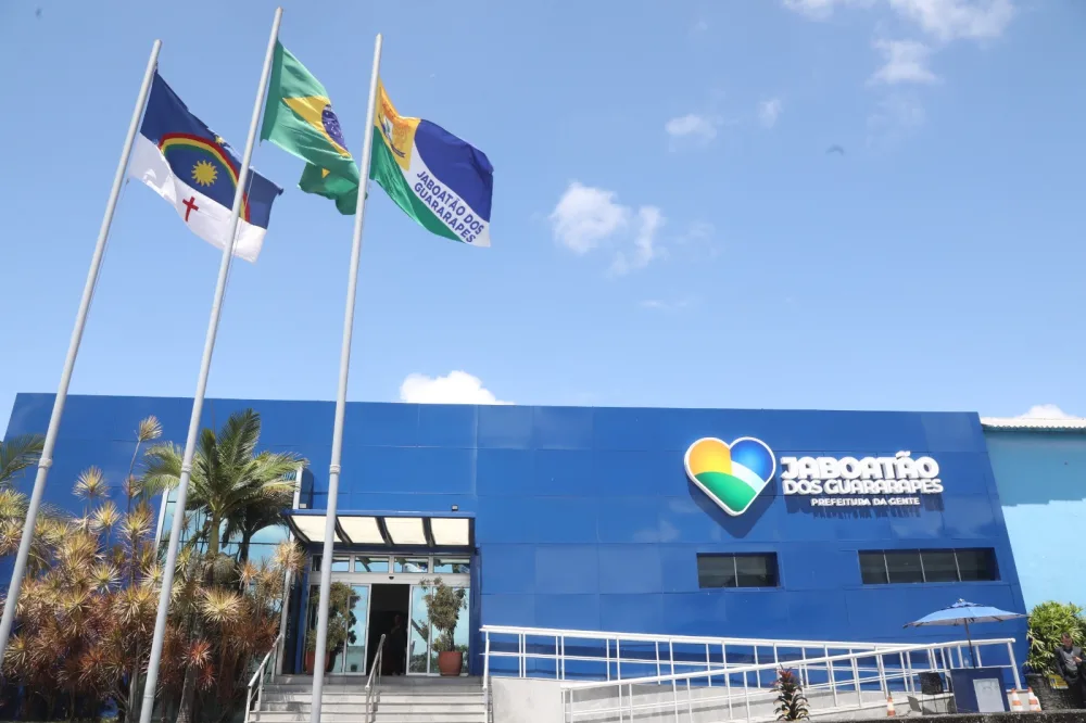 Prefeitura do Jaboatão dos Guararapes esclarece nova legislação federal para MEIs com o Sebrae