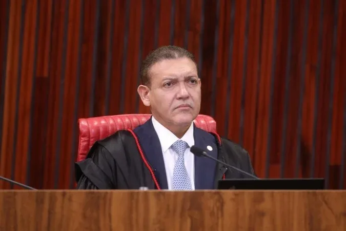 Nunes Marques será relator de novo pedido de Bolsonaro para suspensão da pena