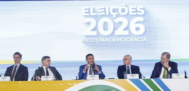 Presidente do TSE conclui 1º turno das Eleições 2026 e projeta mesma tranquilidade para segunda fase do pleito