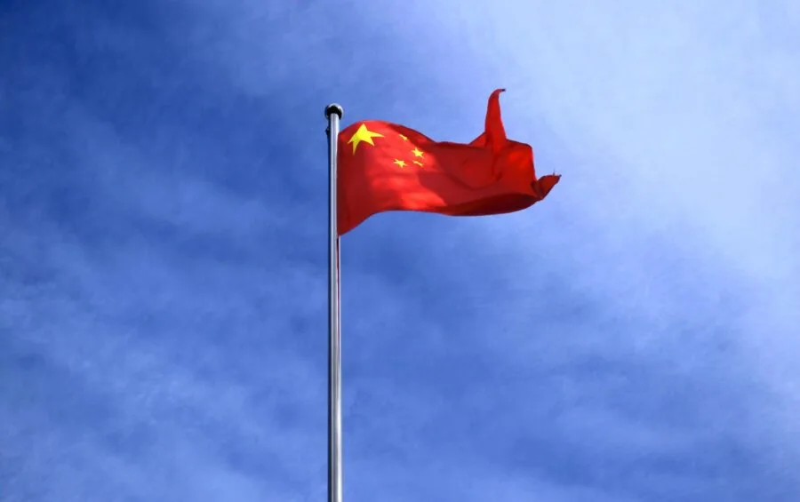 China reage após porta-voz de Trump afirmar que país não tem “banheiros adequados”