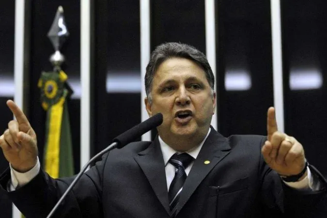 TSE analisa caso Garotinho e pode definir eleição no Rio; acompanhe