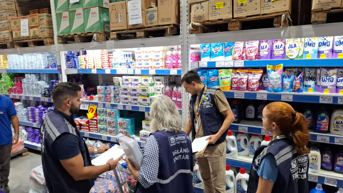 Vigilância Sanitária intensifica fiscalização em estabelecimentos após recomendação da Anvisa sobre produtos da marca Ypê