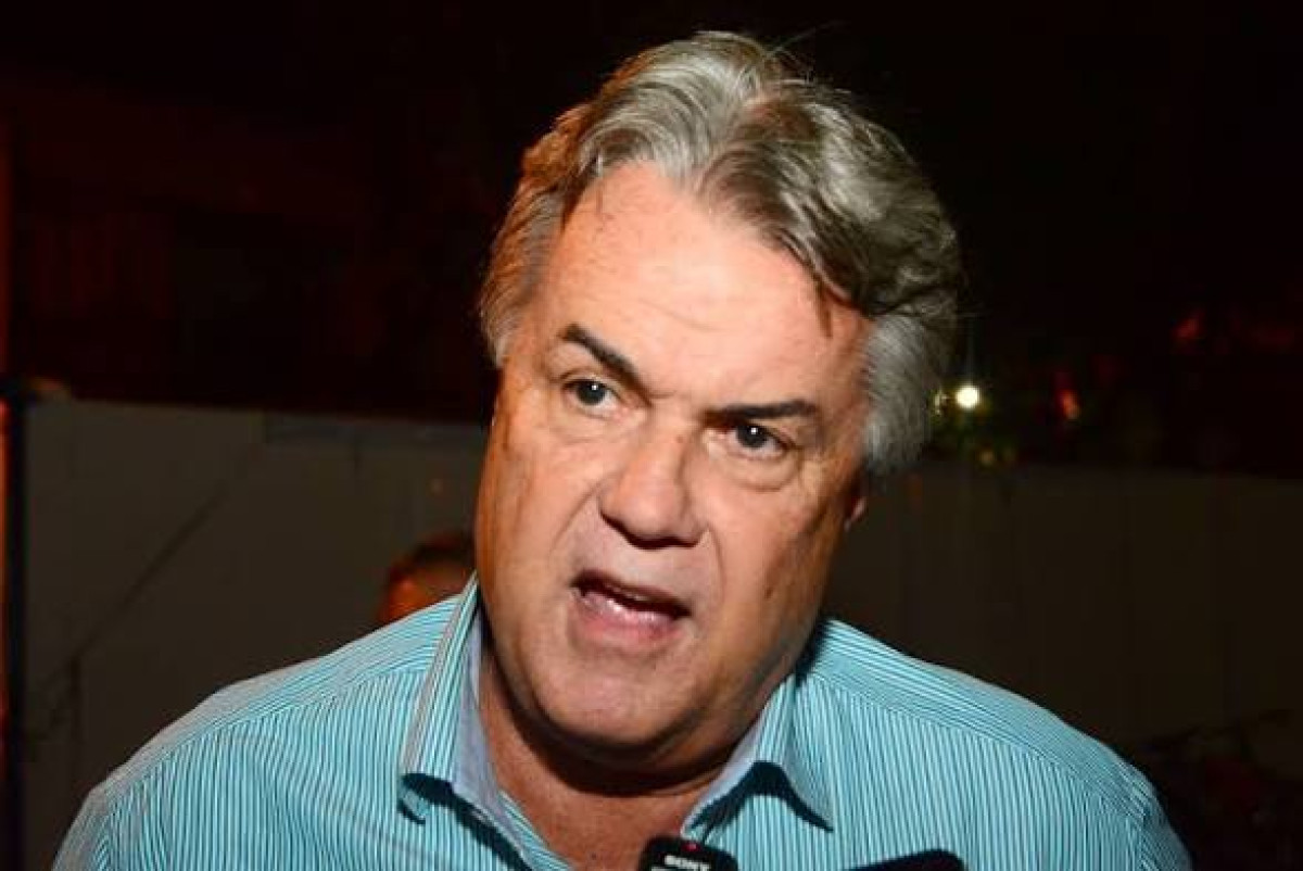 André Campos diz que disputa pelo Governo de Pernambuco está "em aberto" e avalia que Raquel Lyra precisa resolver impasses políticos