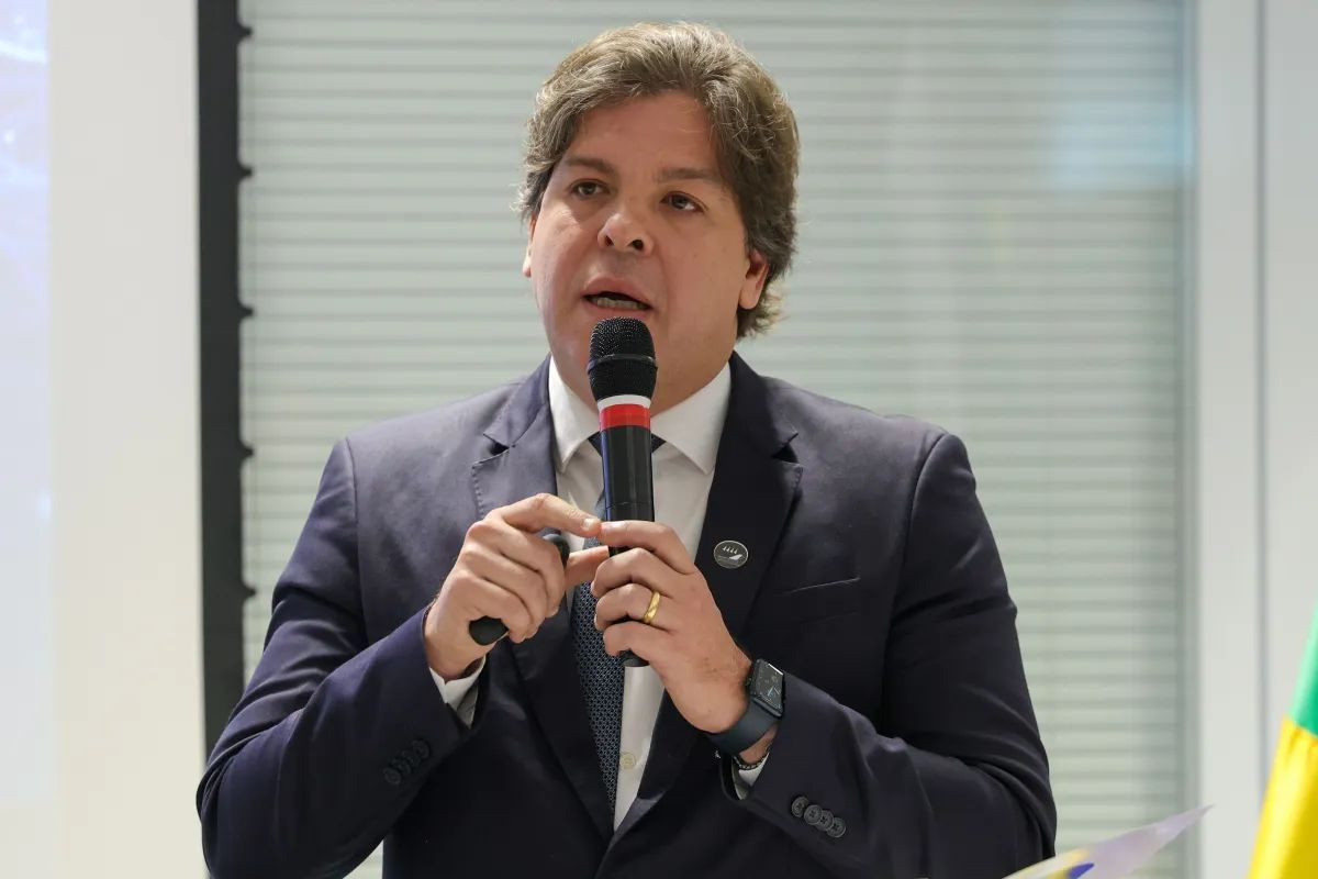 Ministro das Comunicações amplia diálogo com gigantes da tecnologia durante missão na China