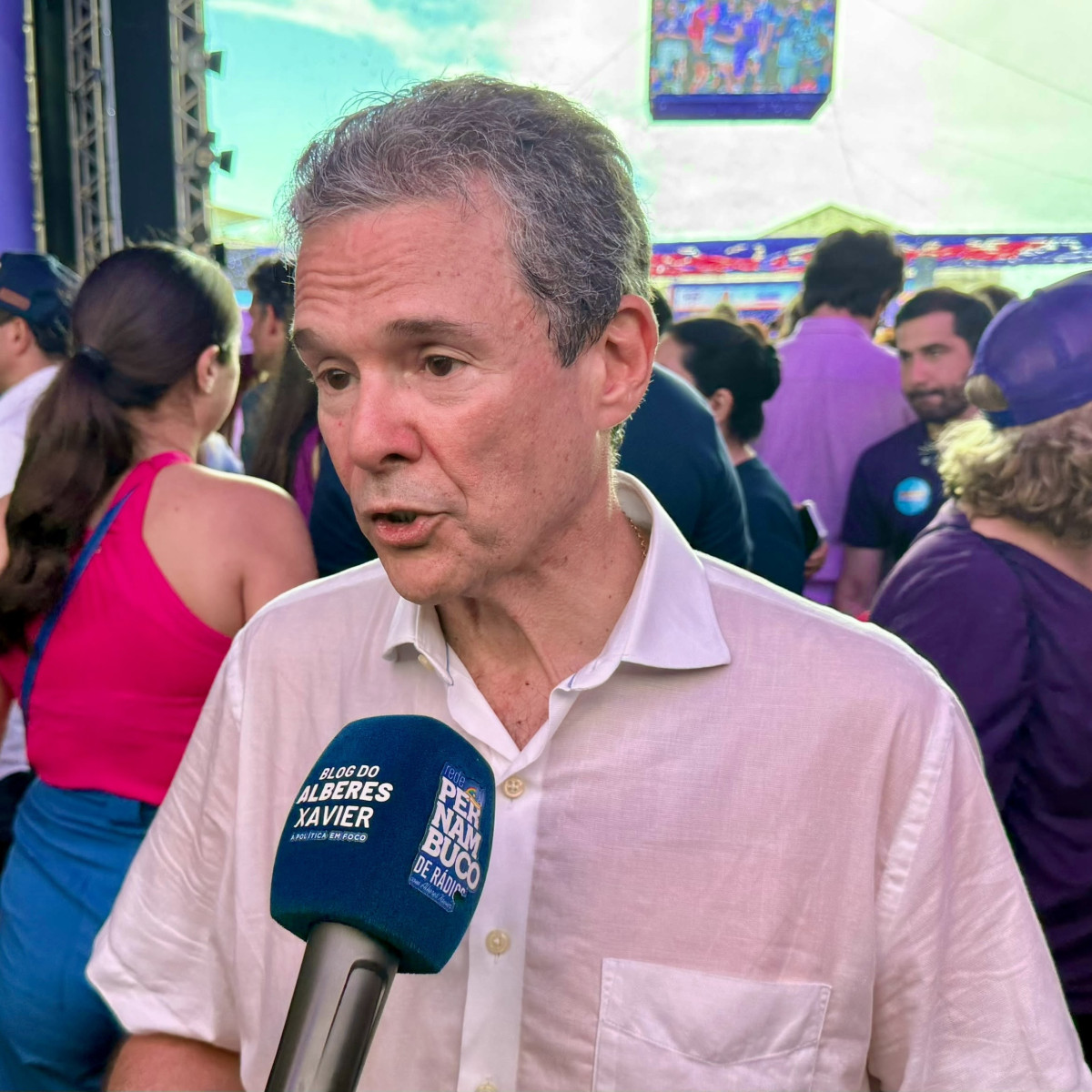 André de Paula: "Lula não esconde o respeito e a admiração que sente por Raquel"