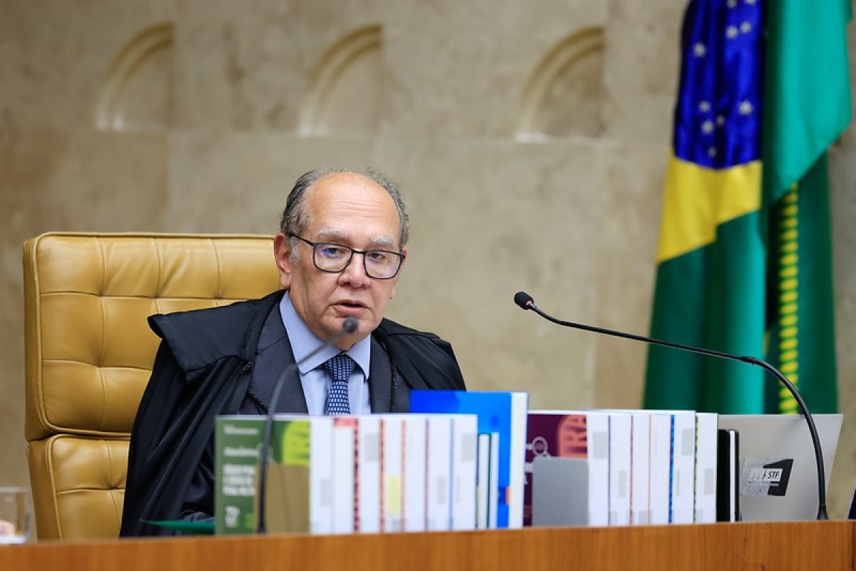  Felipe Salomão
