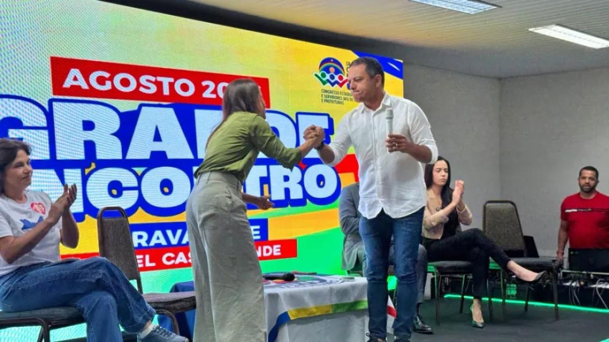 Leo do Ar ganha destaque durante agenda de Raquel Lyra em Gravatá