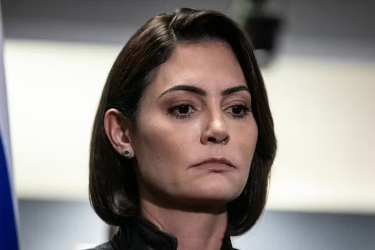 Coluna da sexta-feira: Um terremoto chamado Michelle Bolsonaro