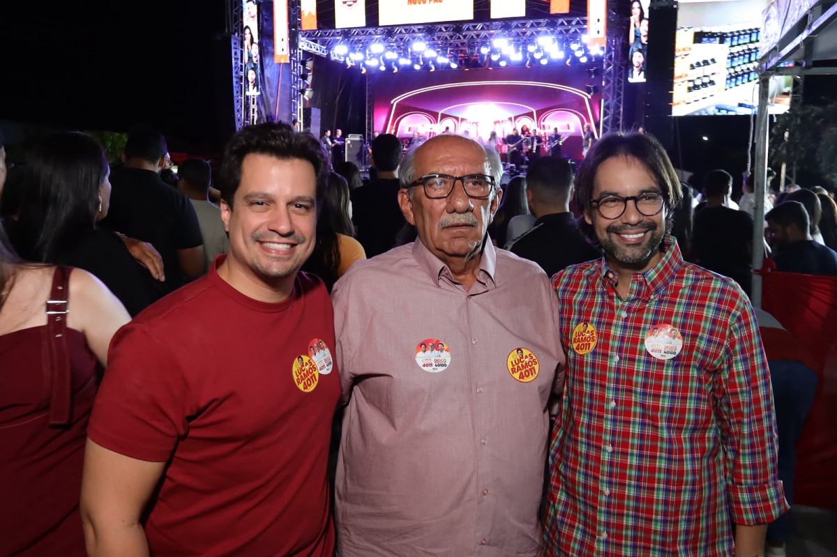 Diogo Moraes participa da tradicional Festa de Santa Rosa ao lado do prefeito Luciano Torres, em Ingazeira