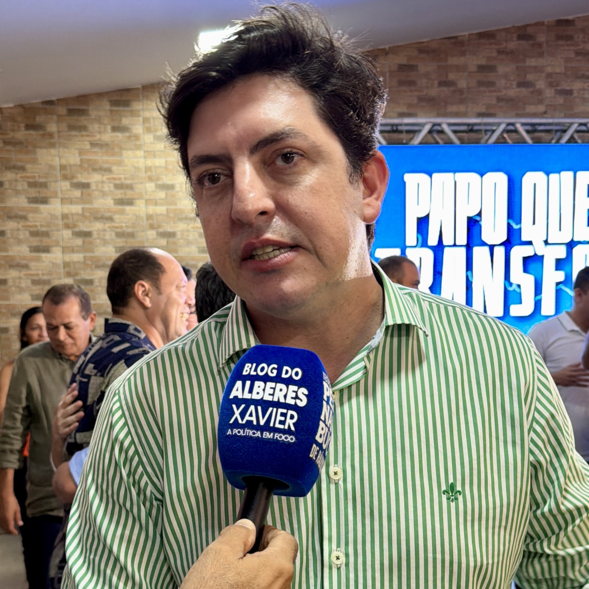 “Estou animado, empolgado, pois onde chegamos percebemos que o povo acompanha o trabalho do deputado Eduardo da Fonte”, Diz Henrique Queiroz Filho