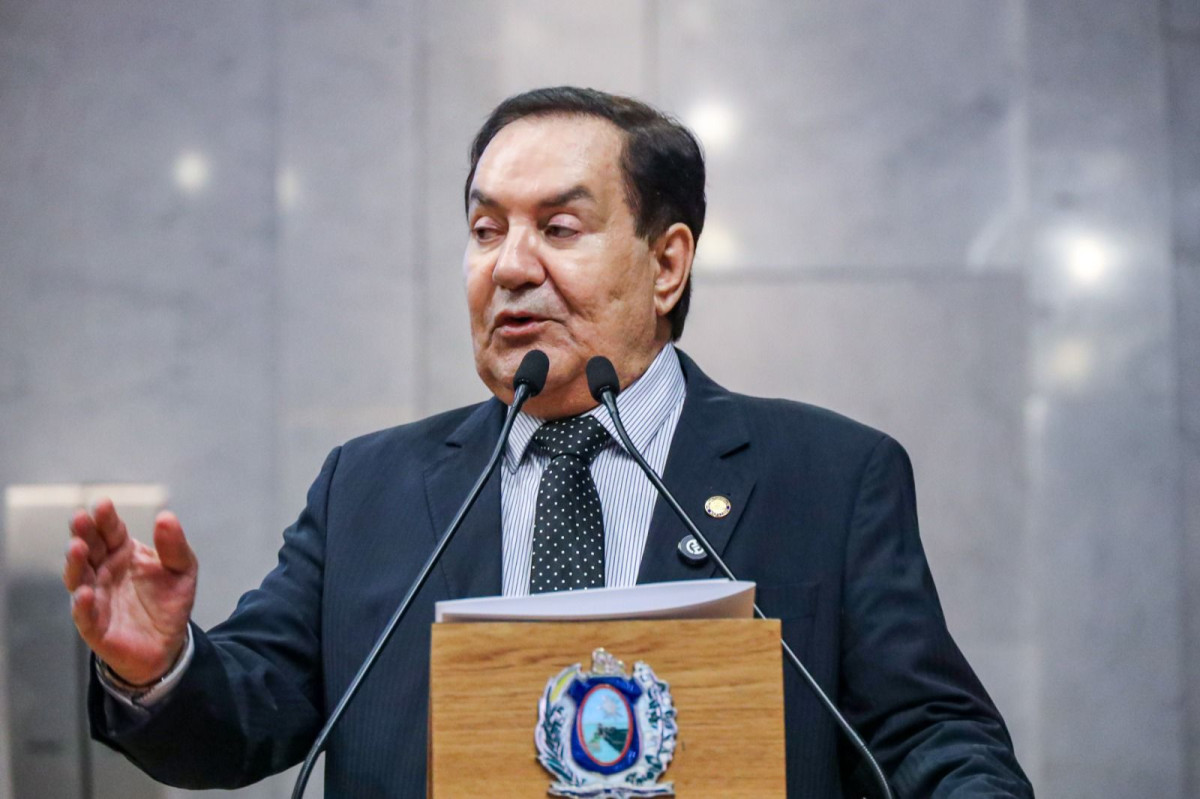 ELEIÇÃO 2026: Izaías Régis pode ter candidatura impugnada