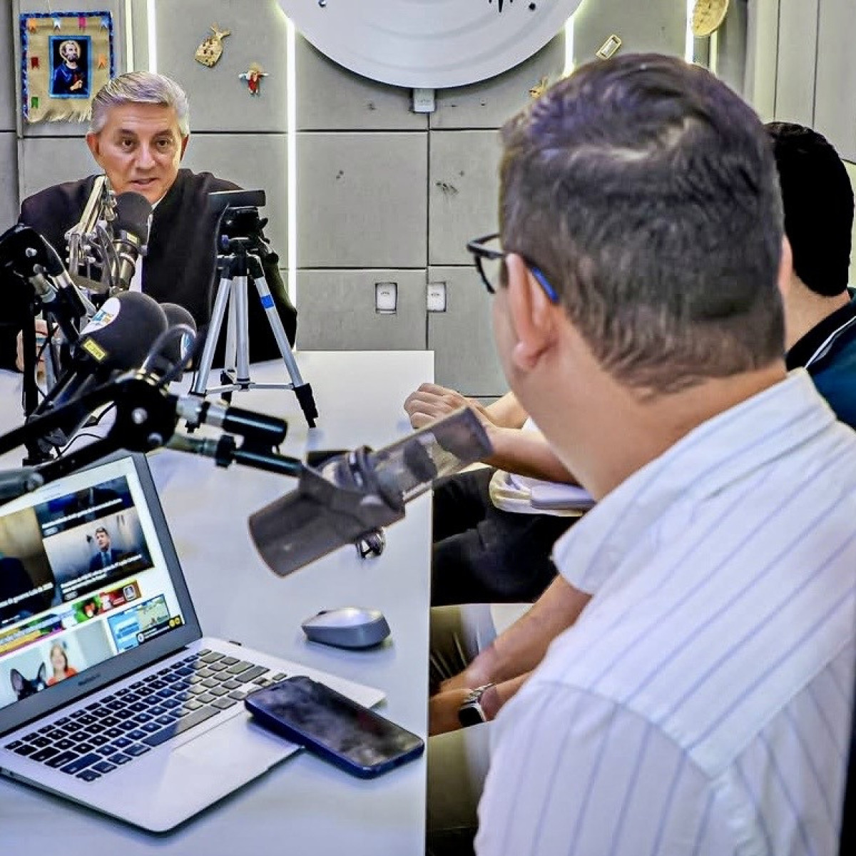 “Eu sigo firme com ela, sigo com Eduardo da Fonte, mas sigo firme com ela, porque acredito que gratidão é divida que não prescreve”, diz prefeito de Brejo da Madre de Deus 