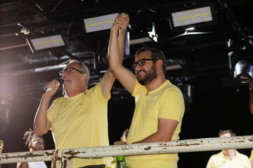 Com arrastão pelas ruas de Canhotinho, grupo Porto festeja conquistas de mandatos no Legislativo