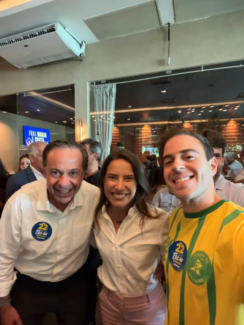 Gilson Machado e Gilson Machado Filho selam apoio a governadora Raquel Lyra
