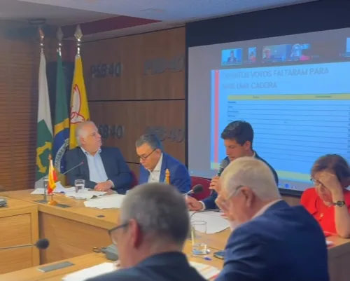 João Campos anuncia resolução da executiva nacional do PSB para construção de federação