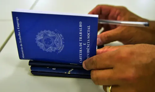 Lote complementar do abono salarial começa a ser pago nesta quinta