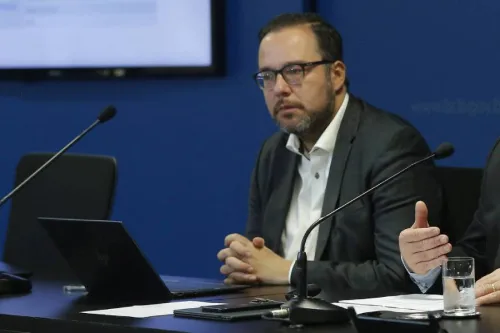 Ex-diretor do Banco Central, Renato Gomes assume presidência da ABBC