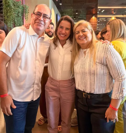 "A celebração de uma importante vitória", diz Andrea Medeiros em almoço com a governadora Raquel Lyra