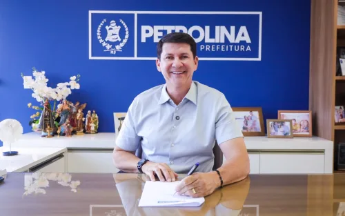 Simão Durando envia projeto para criar Secretaria da Mulher em Petrolina