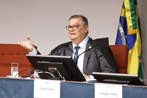Flávio Dino denuncia ameaças de morte e diz que não mudará atuação no STF