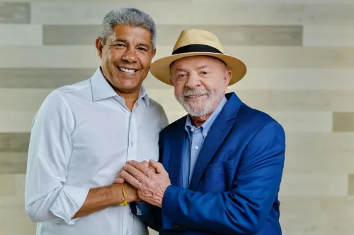 Em entrevista à Folha, Jerônimo projeta virada histórica de Lula e diz que ACM Neto "perdeu e vai perder de novo"