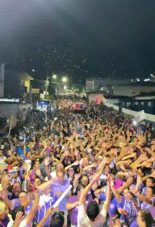Dona Graça encerra campanha arrastando multidão em Catende em apoio a Raquel Lyra e ao seu time