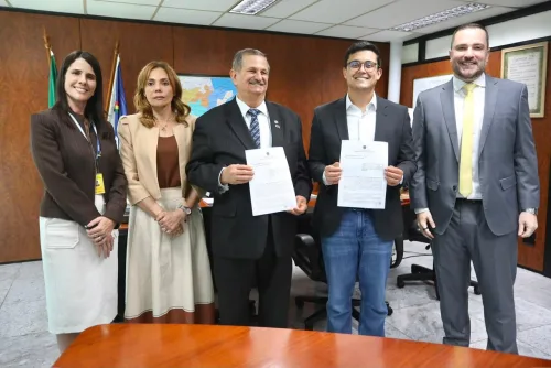 Recife e TRE firmam cooperação para garantir transporte acessível nas eleições 2026