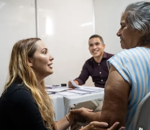 Eduarda Gouveia aproxima serviços de saúde da população de Carpina