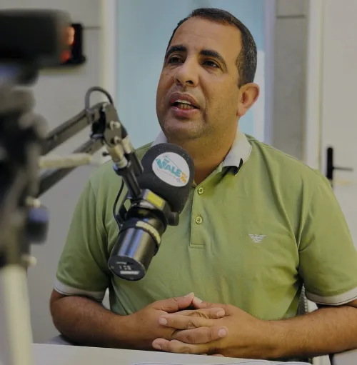 “Em momento nenhum baixei a cabeça para a perseguição, para a ditadura, para a covardia”, diz Carlinhos da COHAB