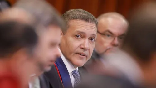 Nunes impõe regras e derruba canal lulista que Flavio acusa de mentir