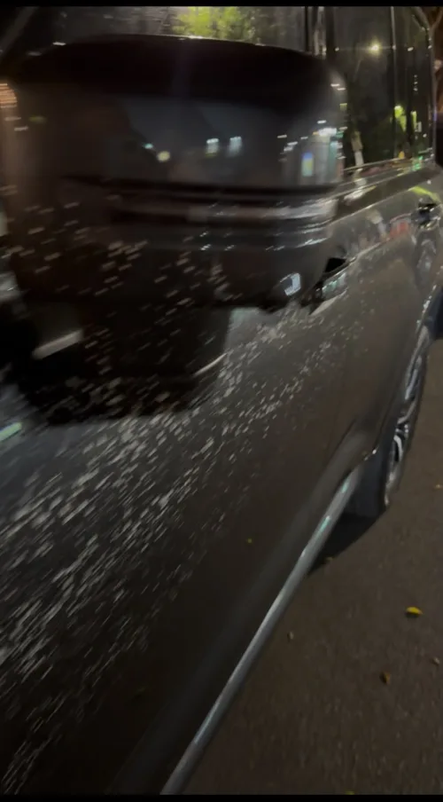 Carro do vereador Chico Kiko, do Recife, é depredado com tinta a óleo 20 minutos após receber adesivo de Lula