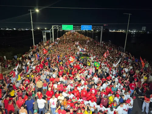 Lula atravessa o Vale do São Francisco e reafirma compromisso com o desenvolvimento da região Nordeste