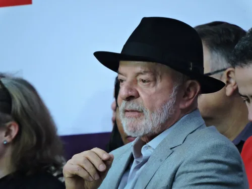 PL prepara campanha contra Lula com dados de votação em unidades prisionais