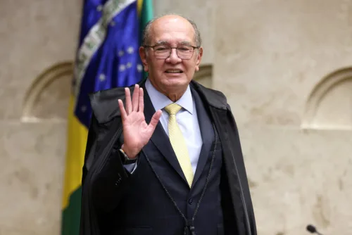 “GM queria que vc fosse jantar com ele”, diz advogado a Vorcaro