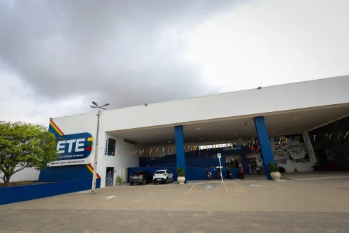 Pernambuco amplia rede de Escolas Técnicas Estaduais com 15 novas unidades a partir de 2027