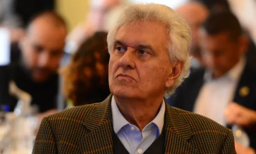 Caiado anuncia apoio a Flávio no 2º turno: ‘Devolver Brasil aos brasileiros de bem’